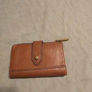 Fossil Brown Leather Wallet Timeless Design